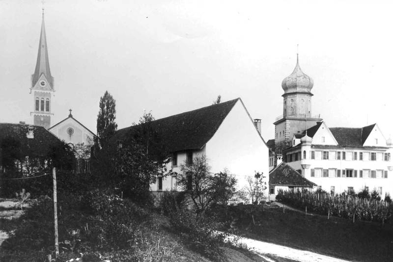 Schloss_Herdern_001.jpg
